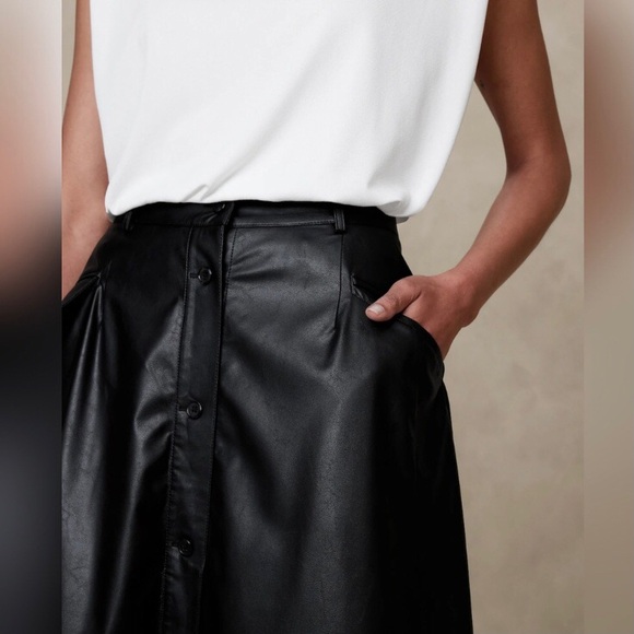 Banana Republic Faux Leather Midi Skirt Pockets A Line Size 16 - Picture 2 of 15